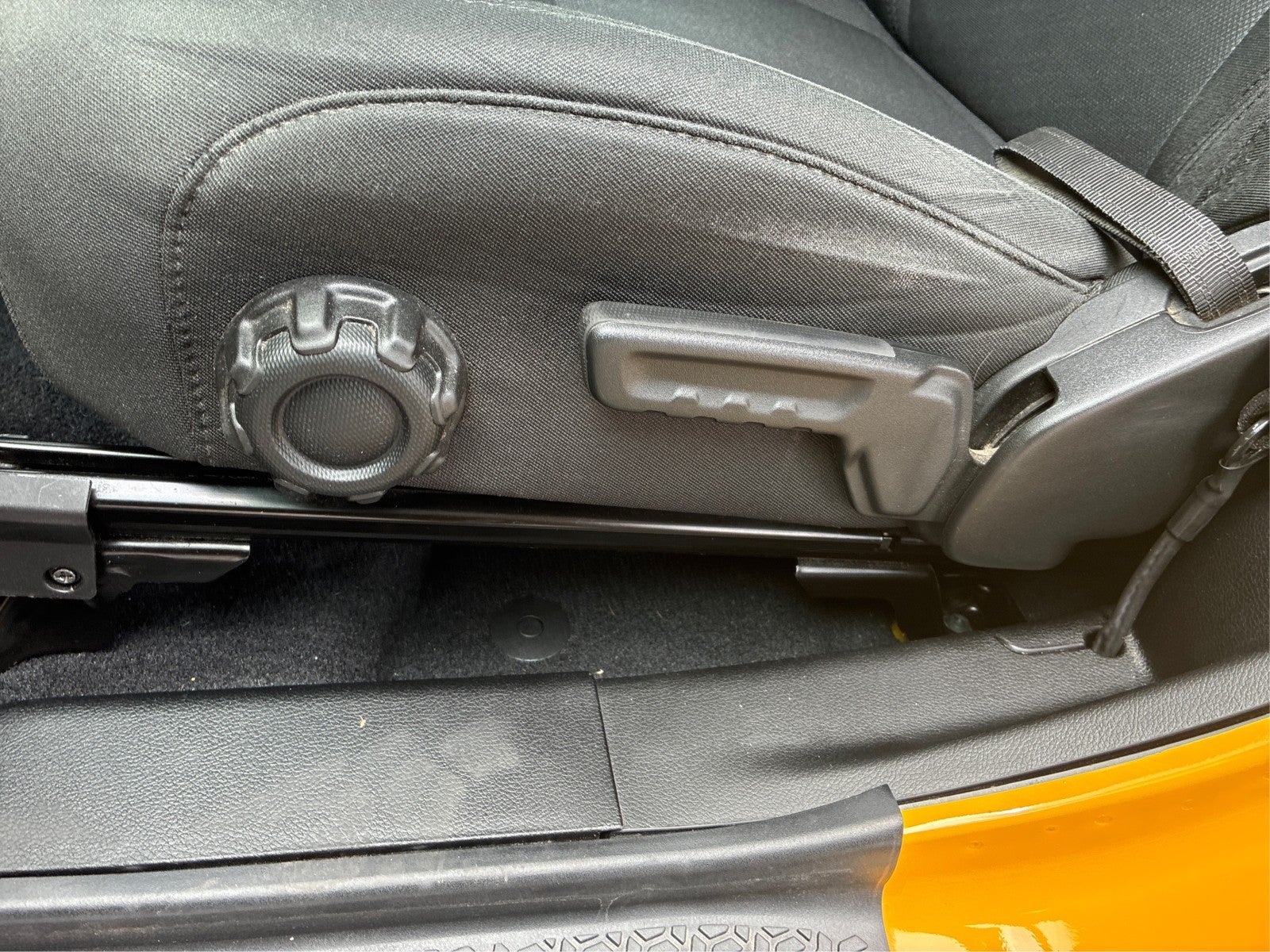 2019 Jeep Wrangler Sport S