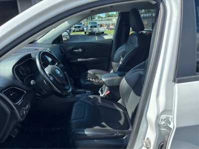 2020 Jeep Cherokee Trailhawk
