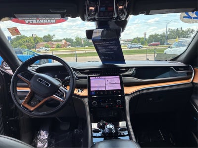2022 Jeep Grand Cherokee Summit Reserve