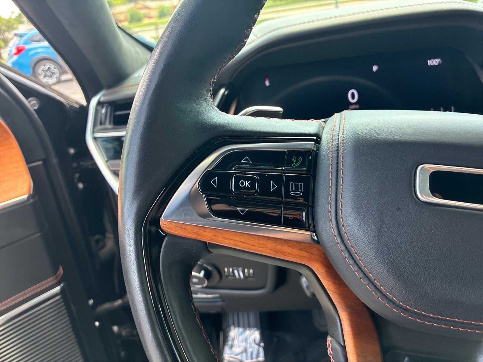 2022 Jeep Grand Cherokee Summit Reserve