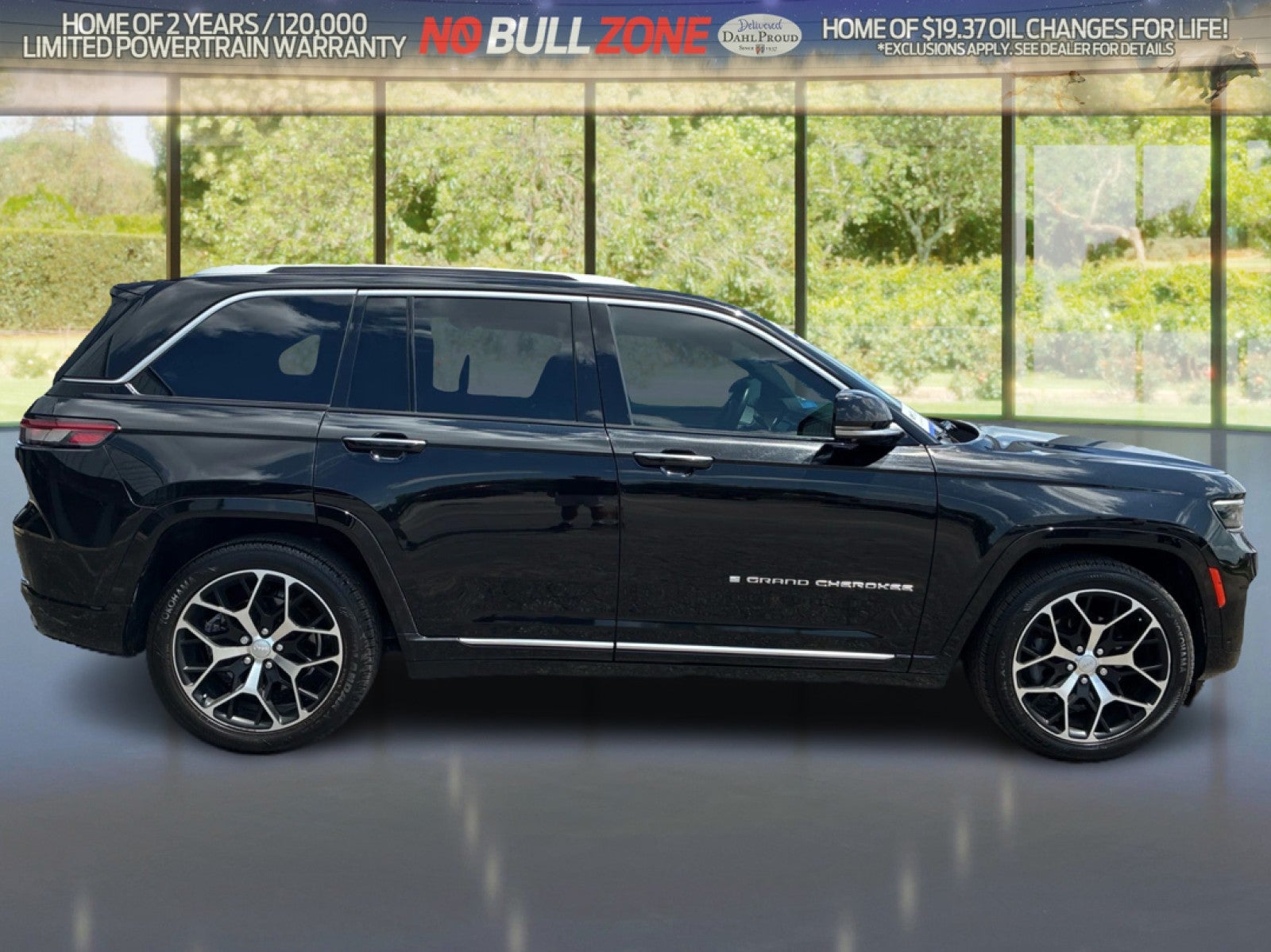 2022 Jeep Grand Cherokee Summit Reserve