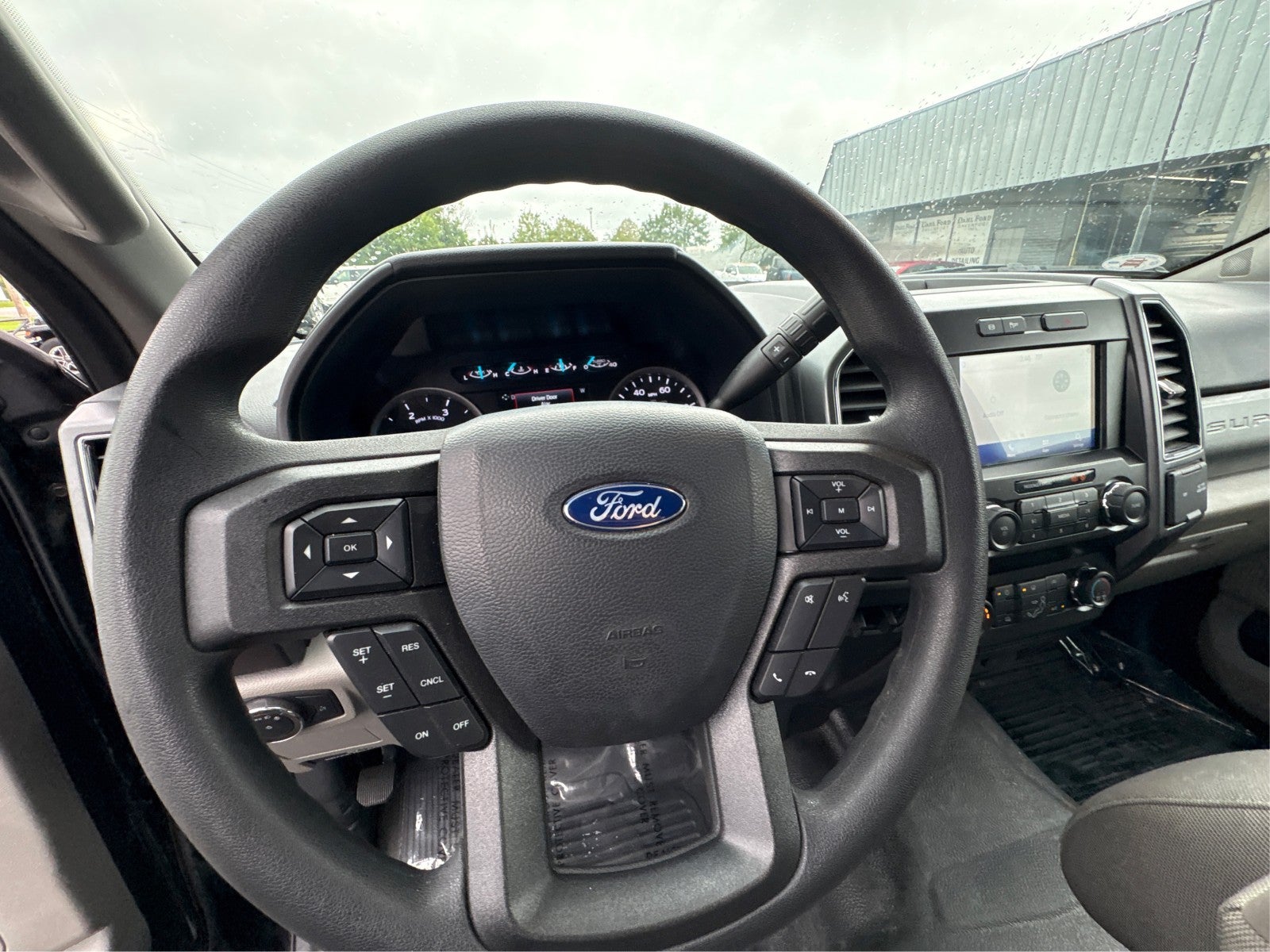 2022 Ford Super Duty F-350 DRW XLT