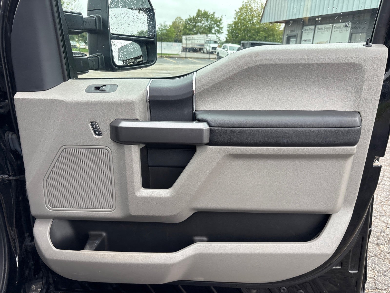 2022 Ford Super Duty F-350 DRW XLT