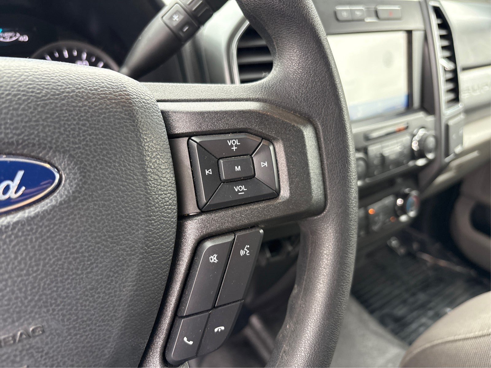 2022 Ford Super Duty F-350 DRW XLT