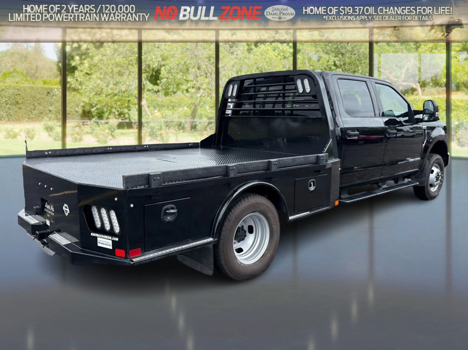 2022 Ford Super Duty F-350 DRW XLT