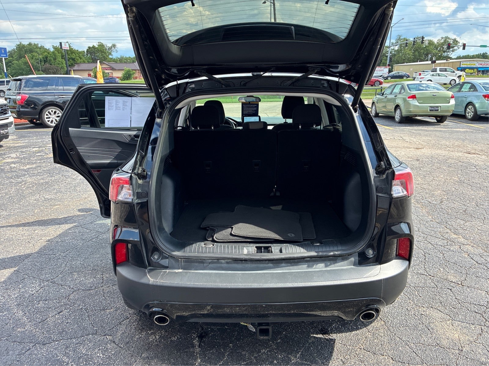 2022 Ford Escape SE