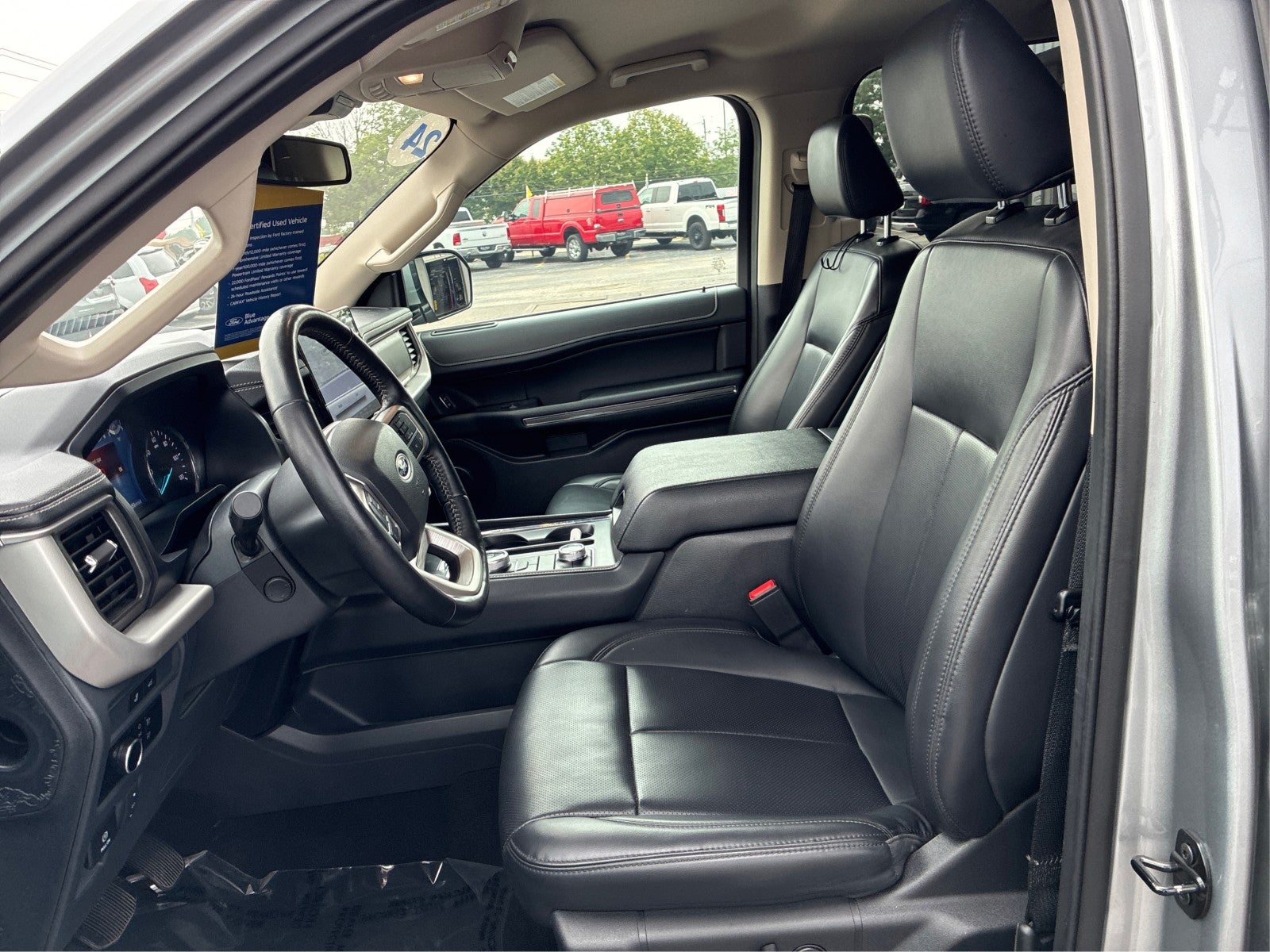 2024 Ford Expedition XLT