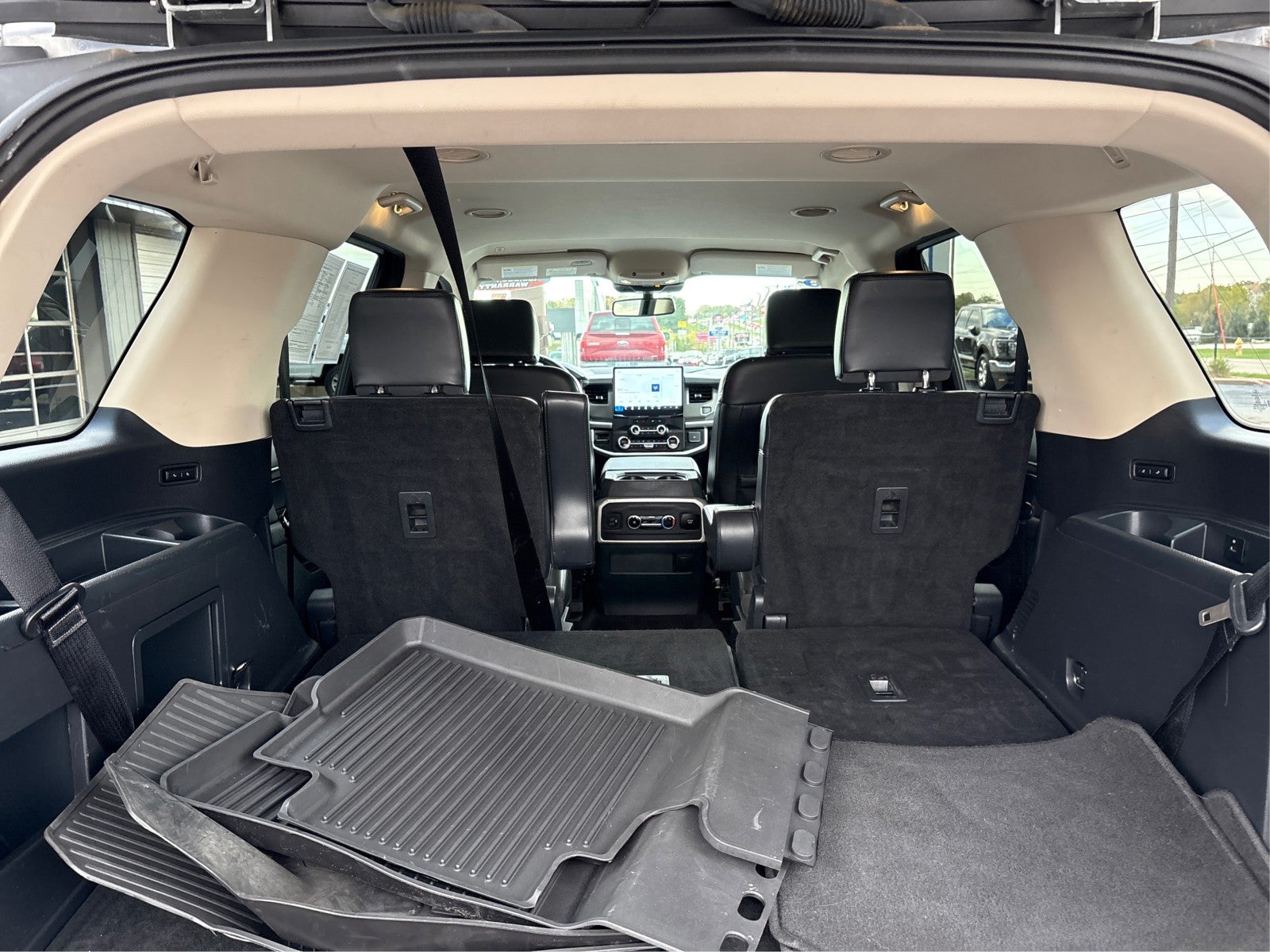 2023 Ford Expedition XLT