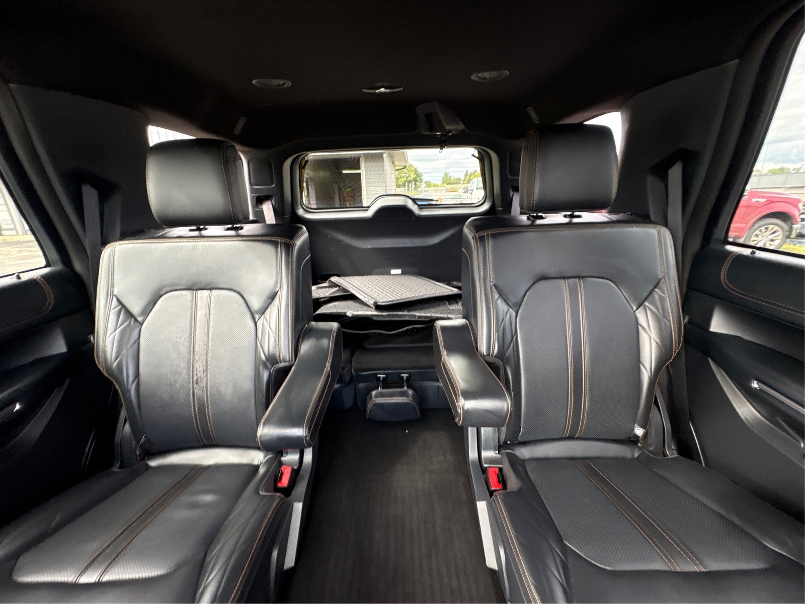 2024 Ford Expedition Platinum