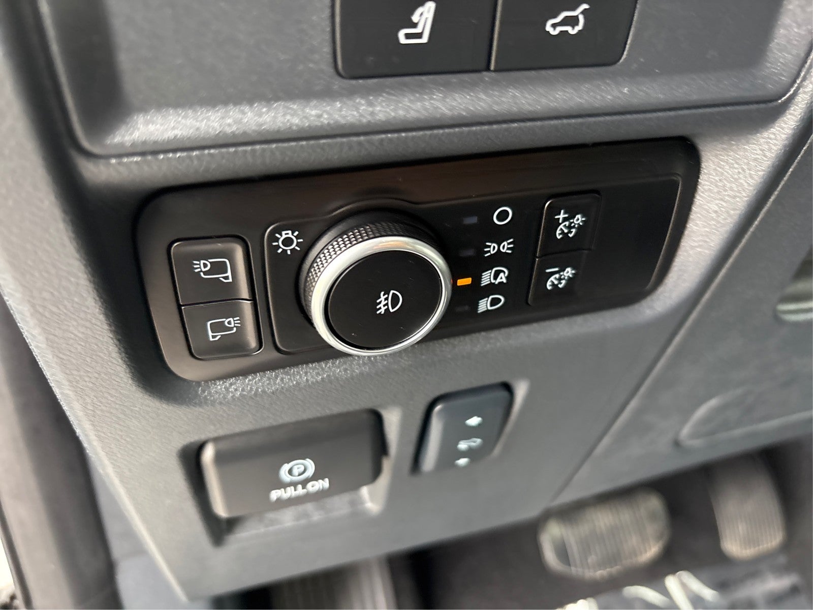 2024 Ford Expedition Platinum