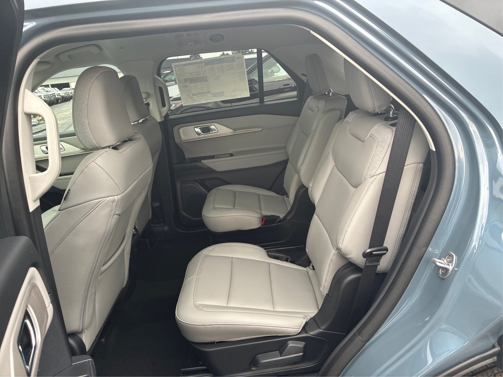 2026 Ford Explorer Active w/200A Pkg