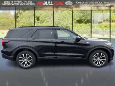 2026 Ford Explorer ST-Line