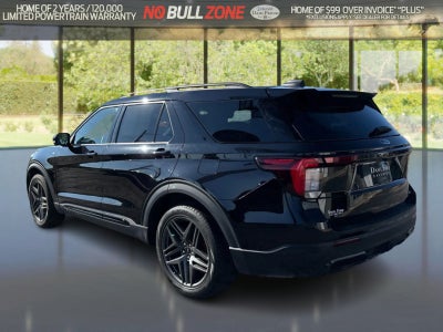 2025 Ford Explorer ST-Line