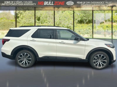 2026 Ford Explorer ST-Line