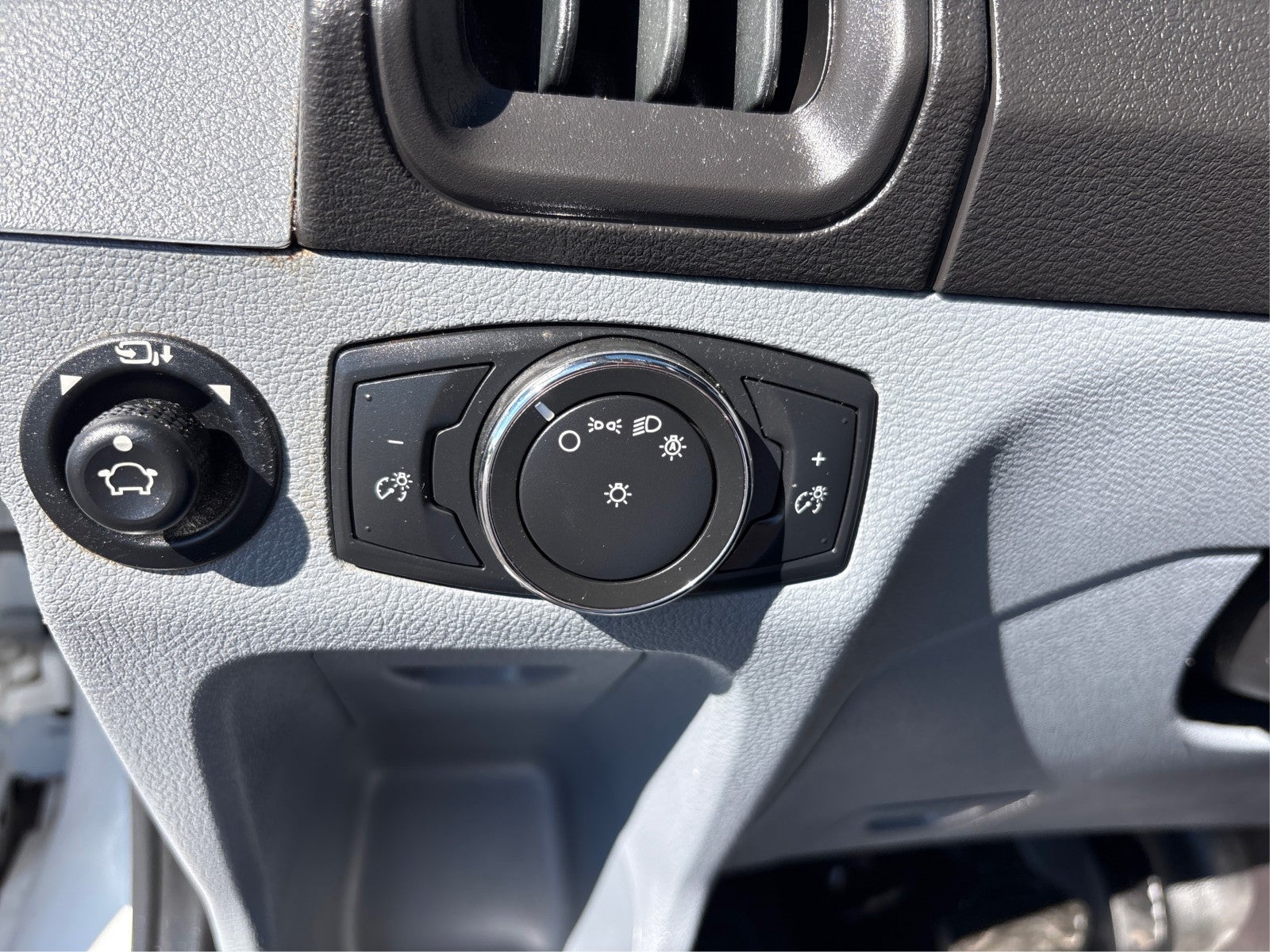 2019 Ford Transit Passenger Wagon XL