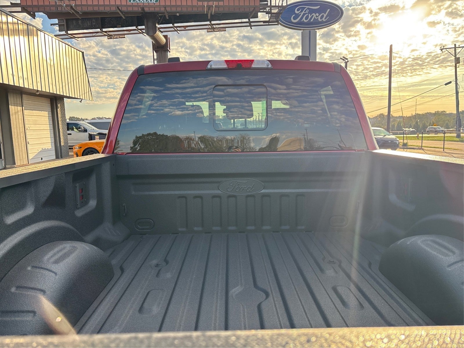 2027 Ford Super Duty F-250 SRW XL