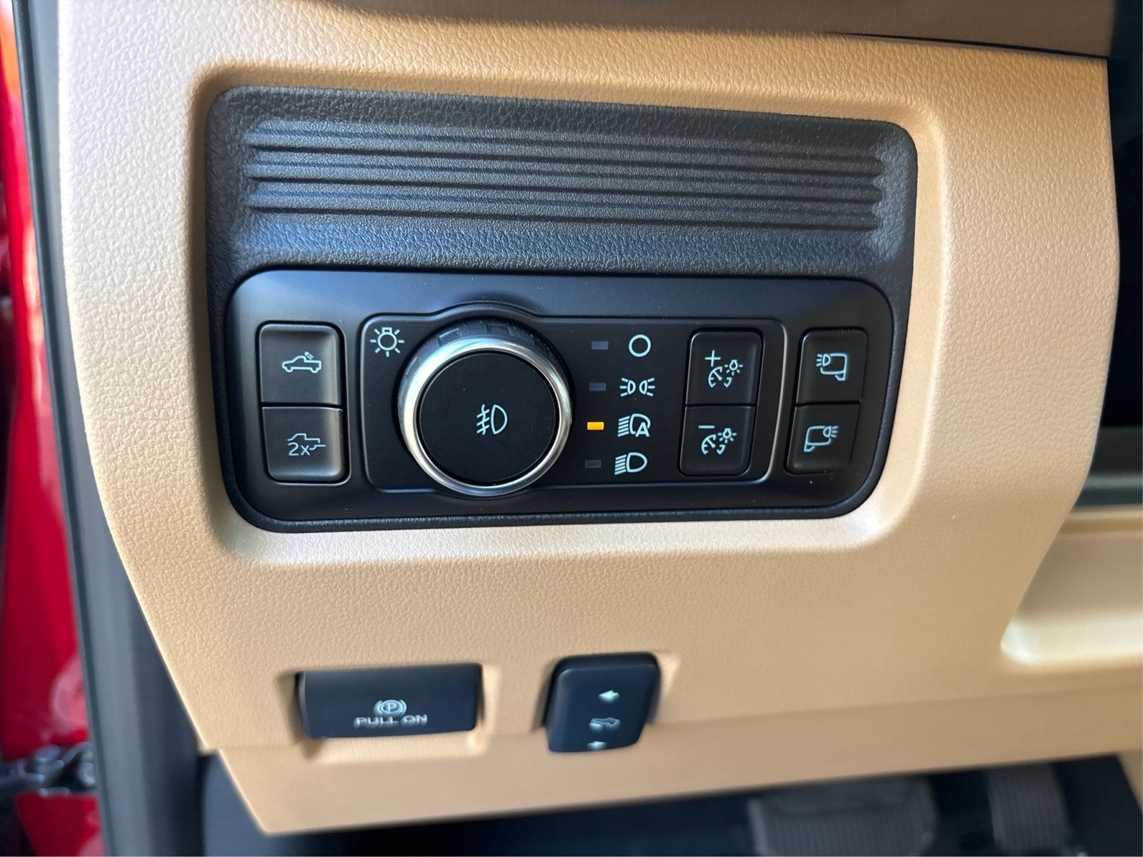 2027 Ford Super Duty F-250 SRW XL