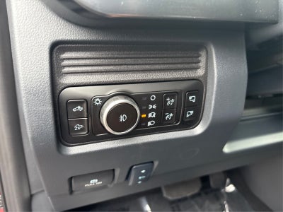 2027 Ford Super Duty F-250 SRW LARIAT