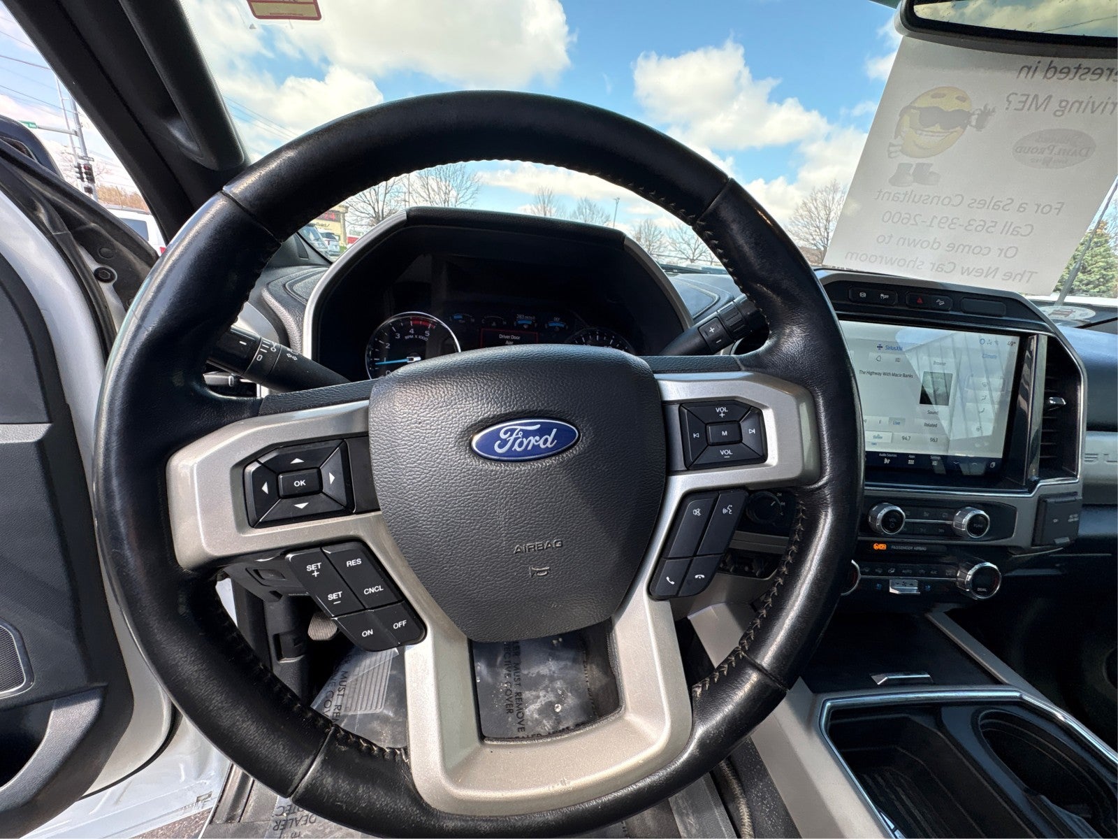 2022 Ford Super Duty F-250 SRW LARIAT