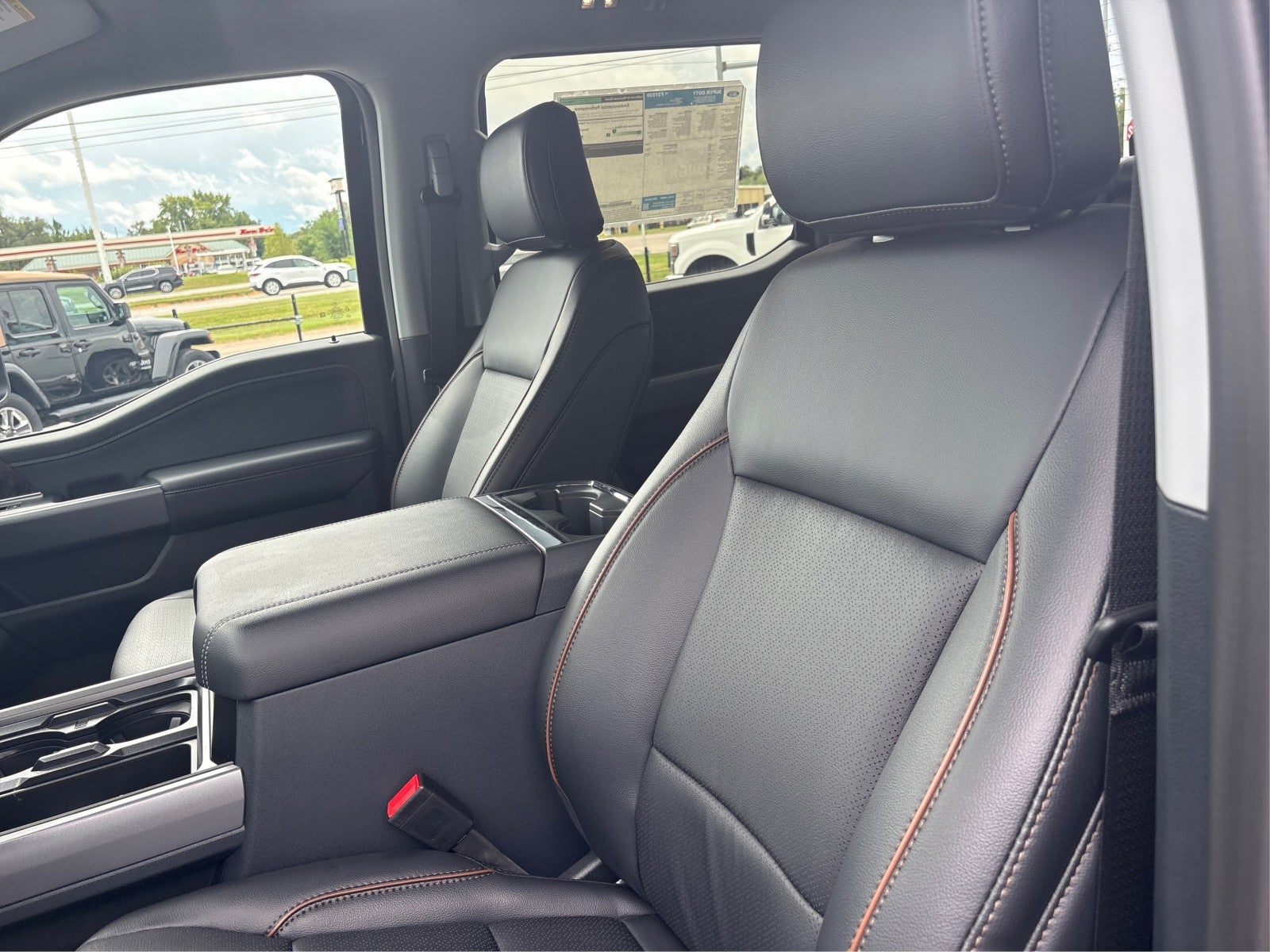 2026 Ford Super Duty F-250 SRW LARIAT