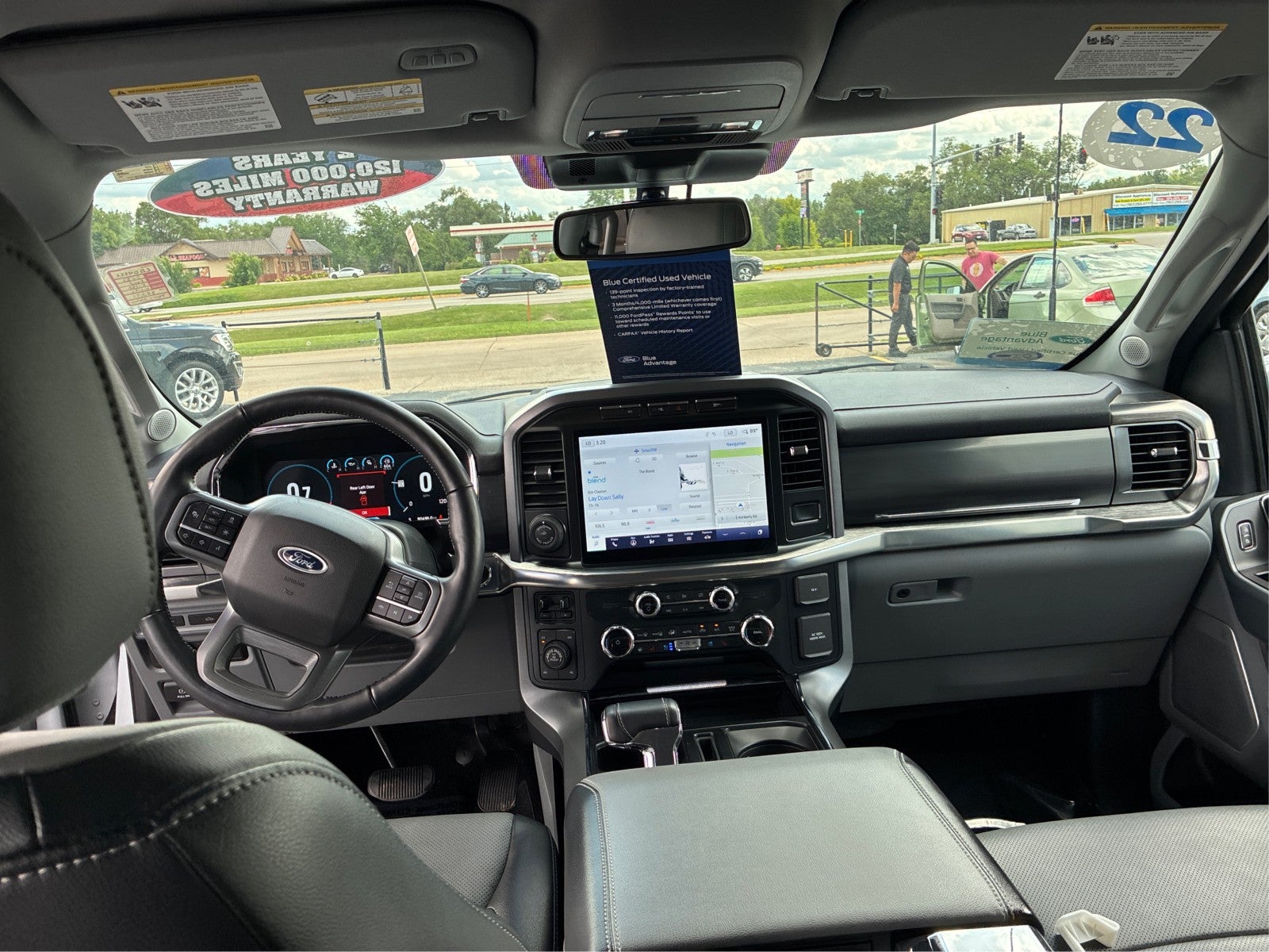 2022 Ford F-150 LARIAT
