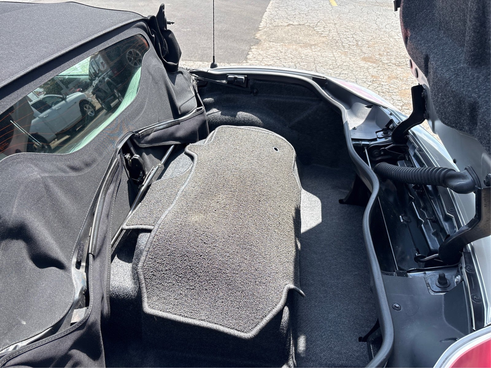 2007 Saturn Sky Base
