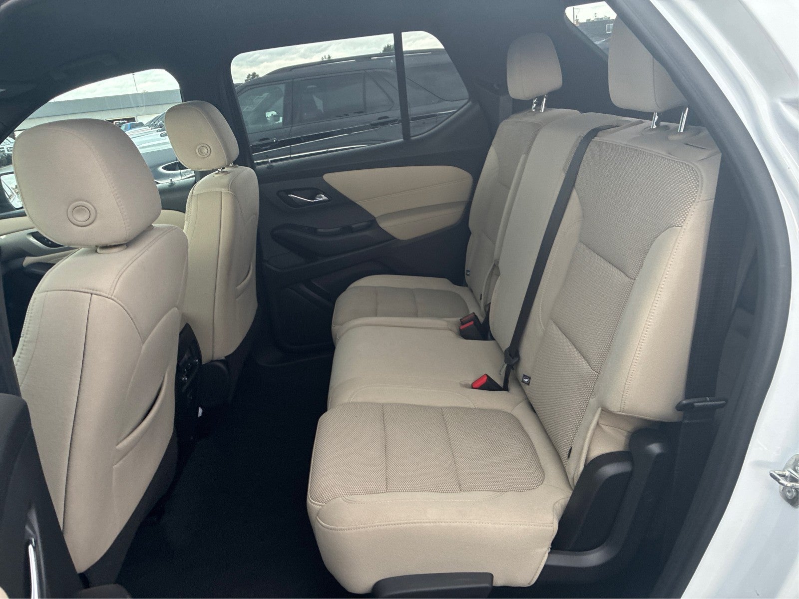 2022 Chevrolet Traverse LS