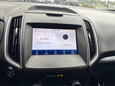 2020 Ford Edge SE