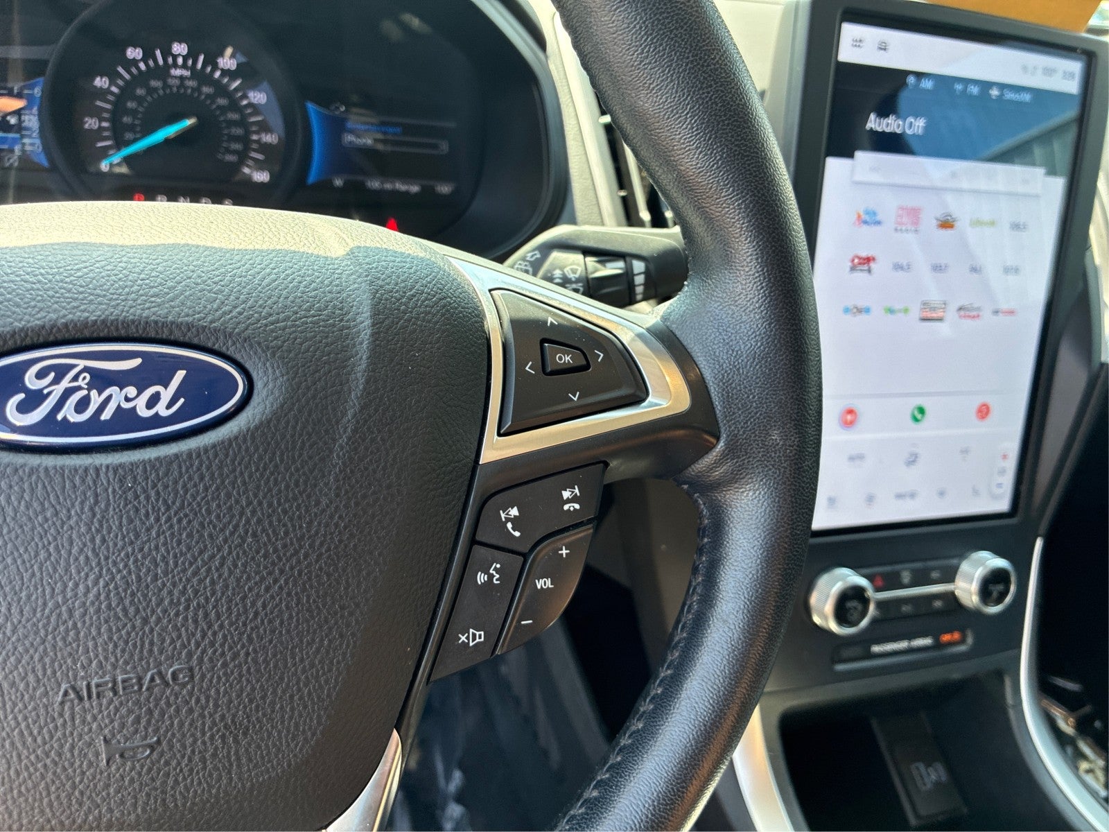 2023 Ford Edge SEL