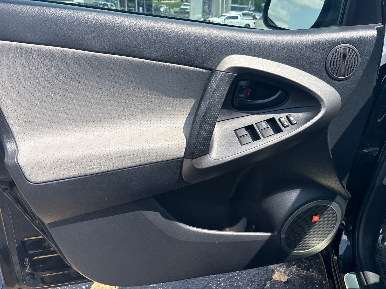 2011 Toyota RAV4 Ltd