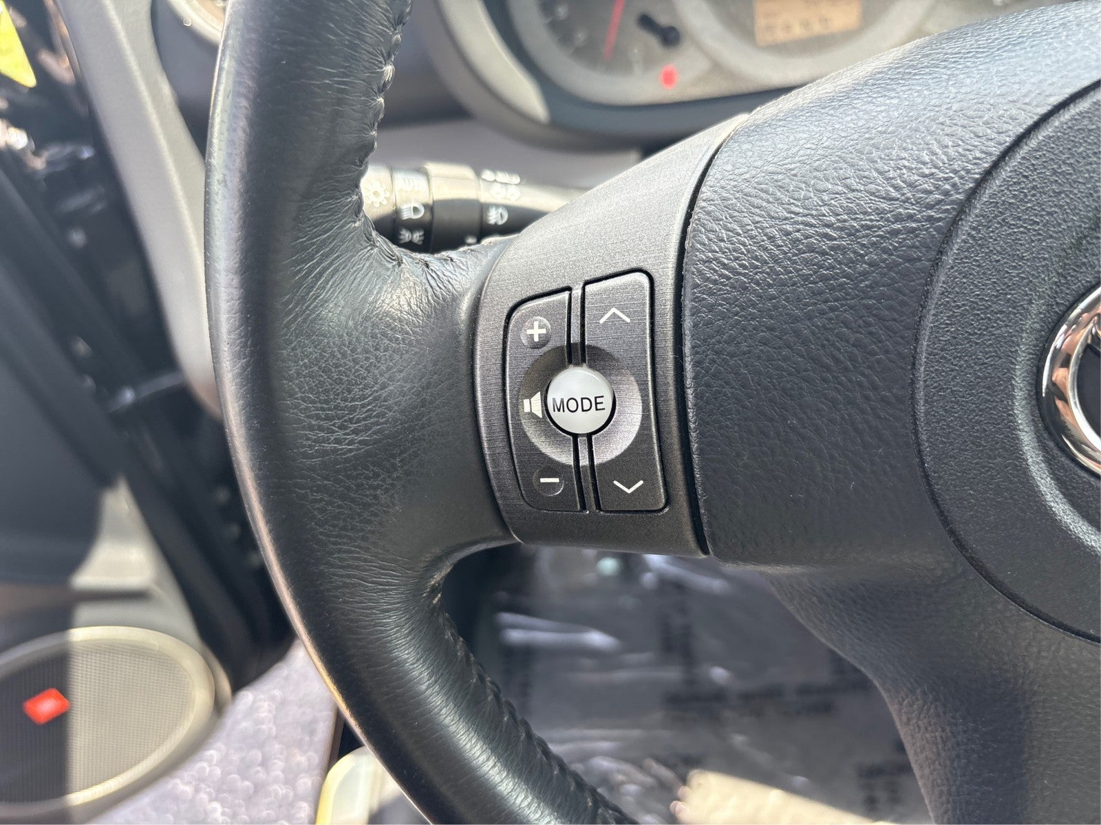 2011 Toyota RAV4 Ltd