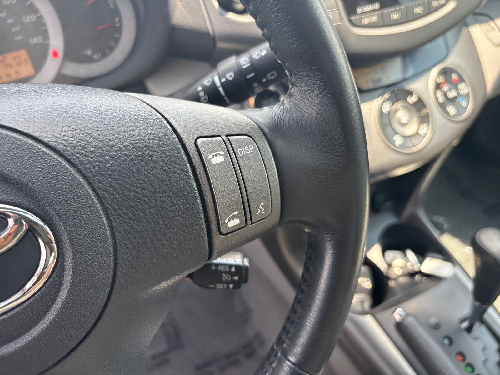 2011 Toyota RAV4 Ltd