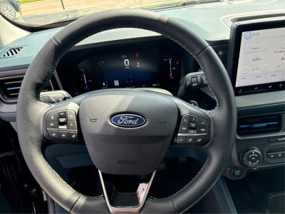 2026 Ford Maverick Lobo High