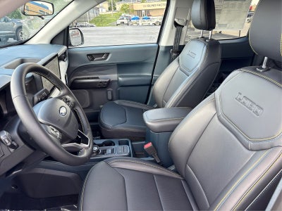 2025 Ford Maverick Lobo Standard