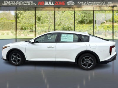 2025 Kia K4 LXS