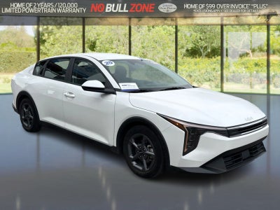 2025 Kia K4 LXS